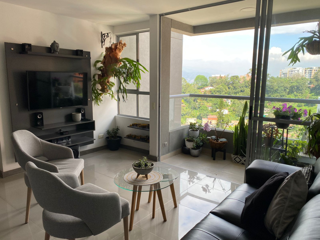 Apartamento en Venta en Camino Verde, Envigado — foto 1