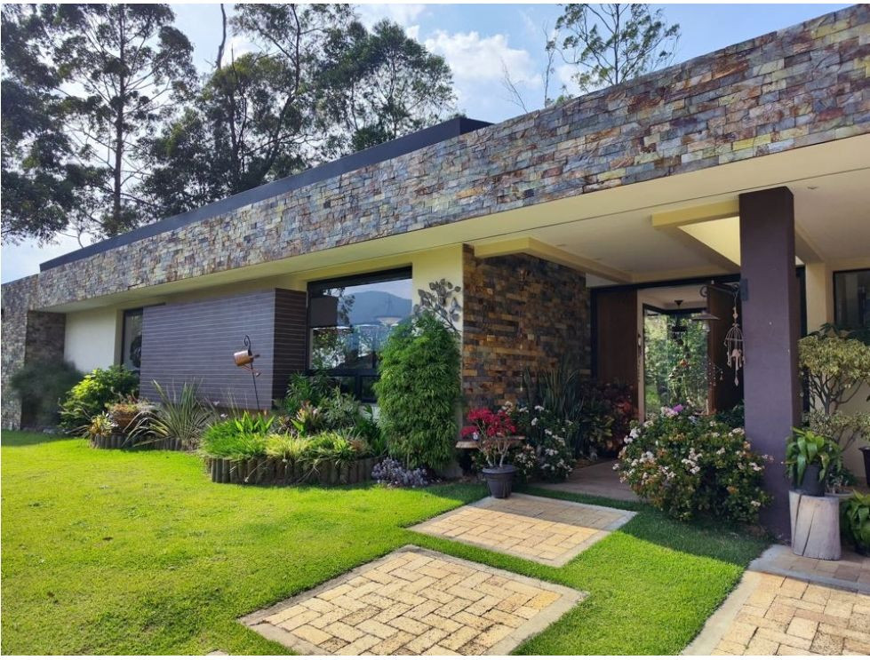 Casa en Venta en Loma Del Escobero, Envigado — foto 1