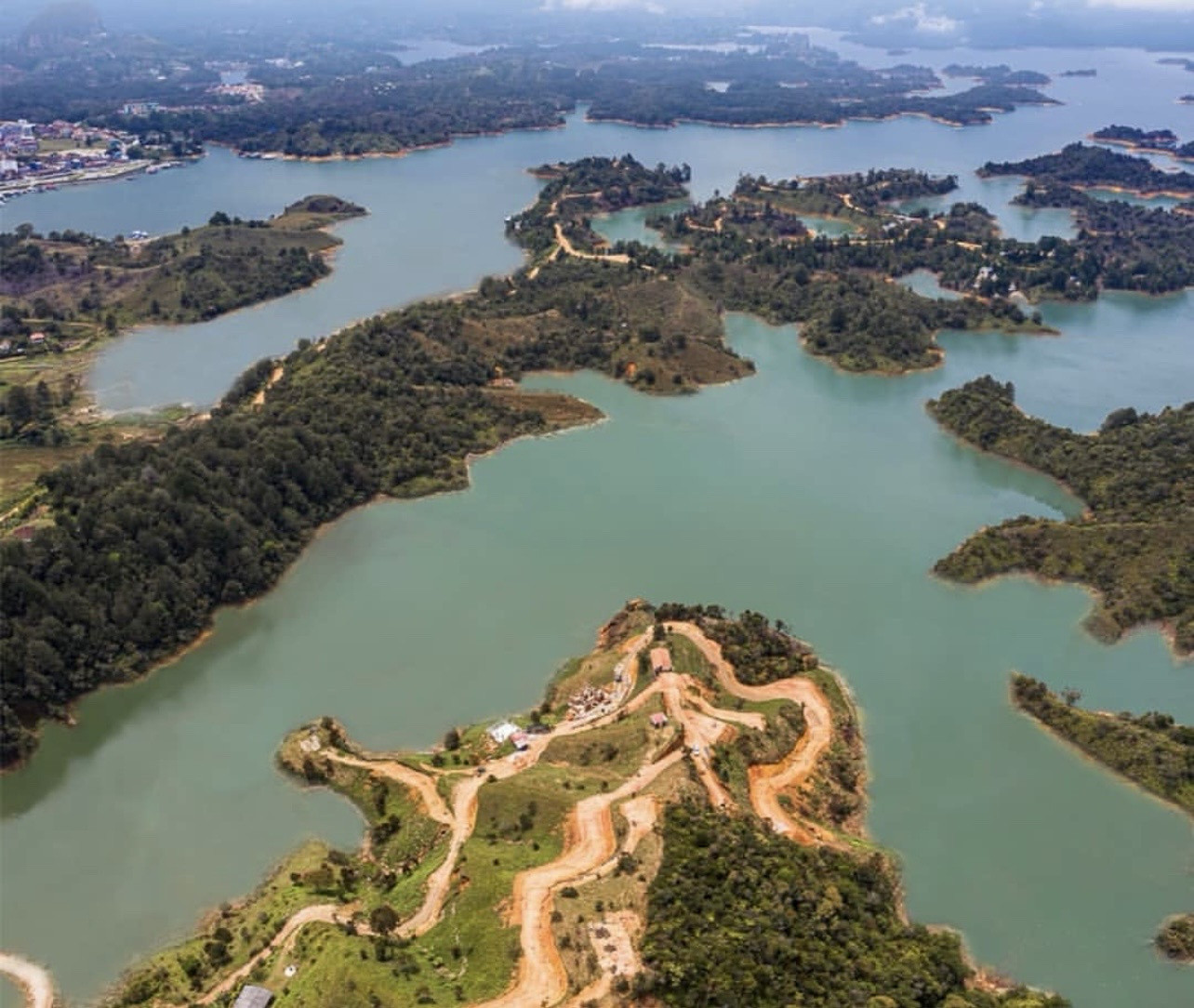 Lote en Venta en SELECCIONAR BARRIO, Guatapé — foto 1