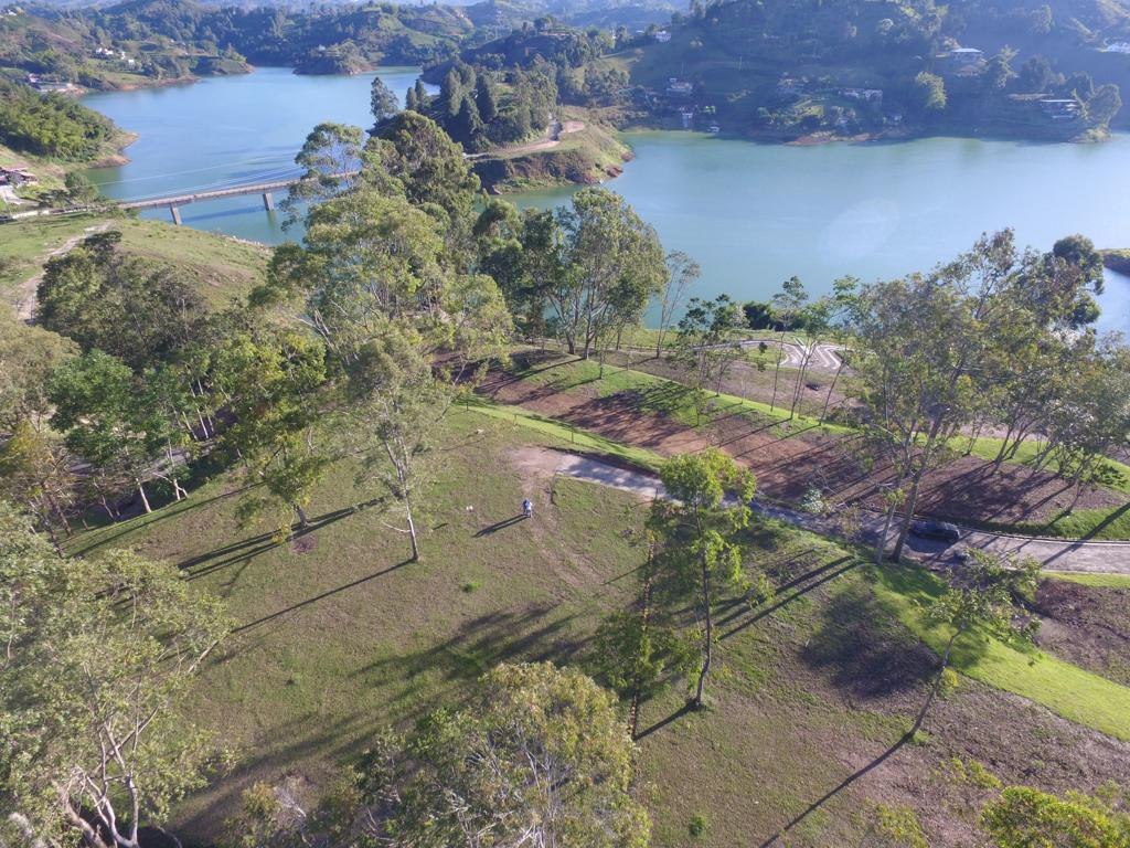 Lote en Venta en El Peñol, Peñol — foto 1