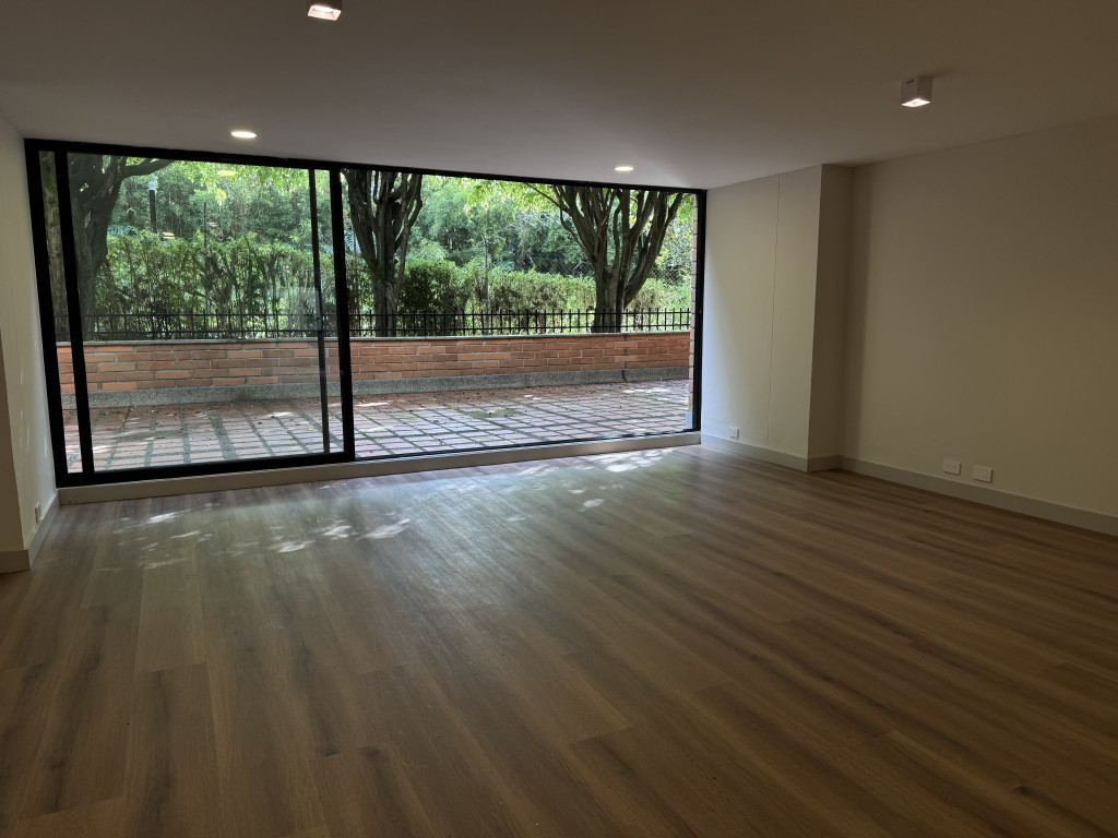 Apartamento en Venta en El Campestre, Medellín — foto 1