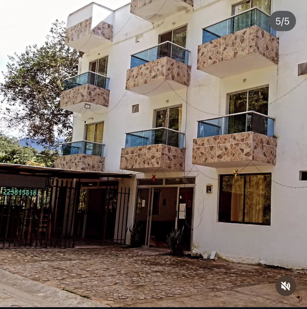 Hotel en Venta en cerca al parque, San Rafael — foto 1