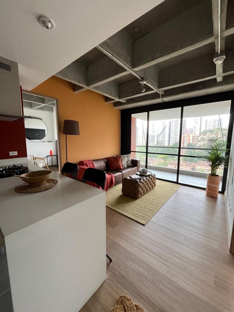 Apartamento en Venta en Loma Del Escobero, Envigado — foto 1