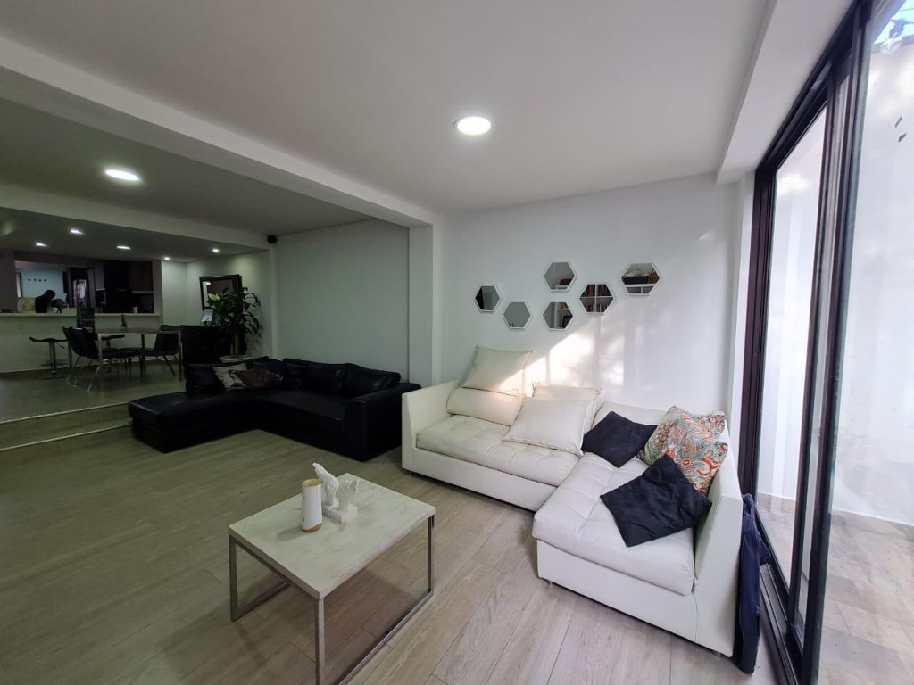 Casa en Venta en mall zona 2, Medellín — foto 1
