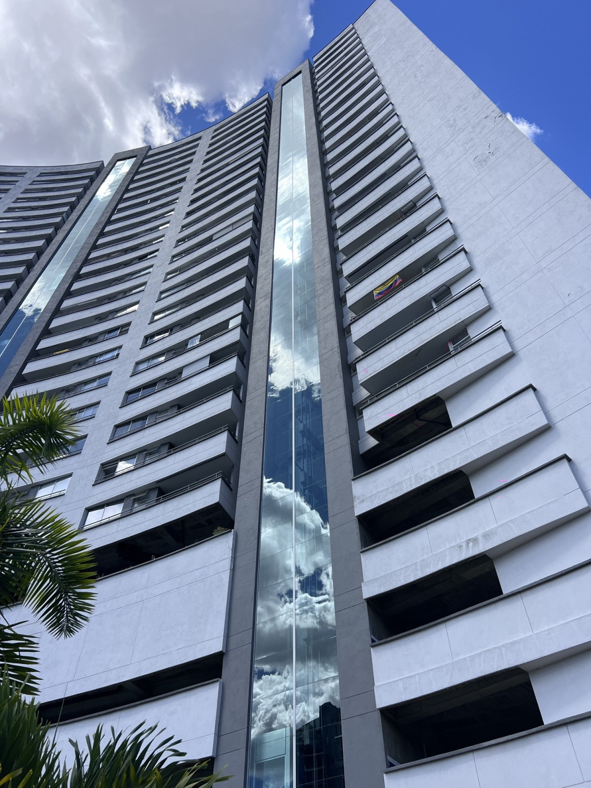 Apartamento en Venta en El Poblado, Medellín — foto 1
