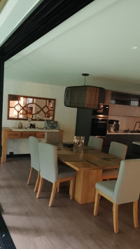 Casa en Venta en El Poblado, Medellín — miniatura 2