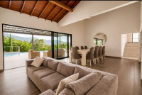 Casa Campestre en Venta en Loma el chocho, Envigado — miniatura 1
