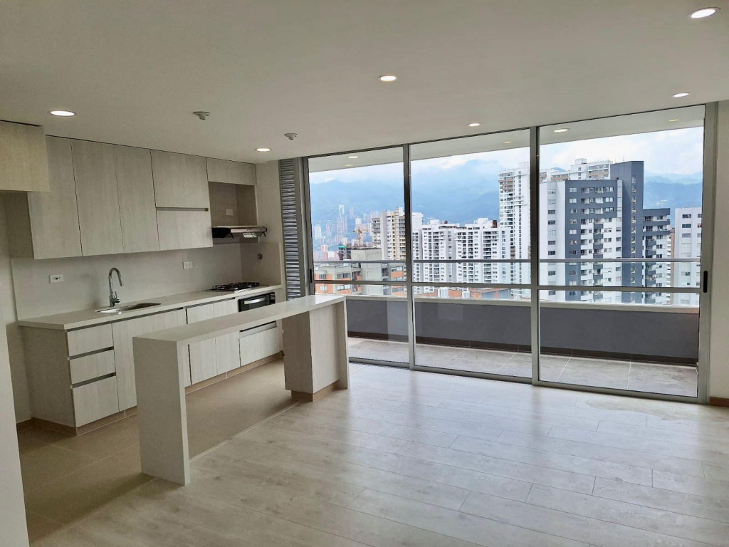 Apartamento en Venta en Suramerica, Itagüí — foto 1