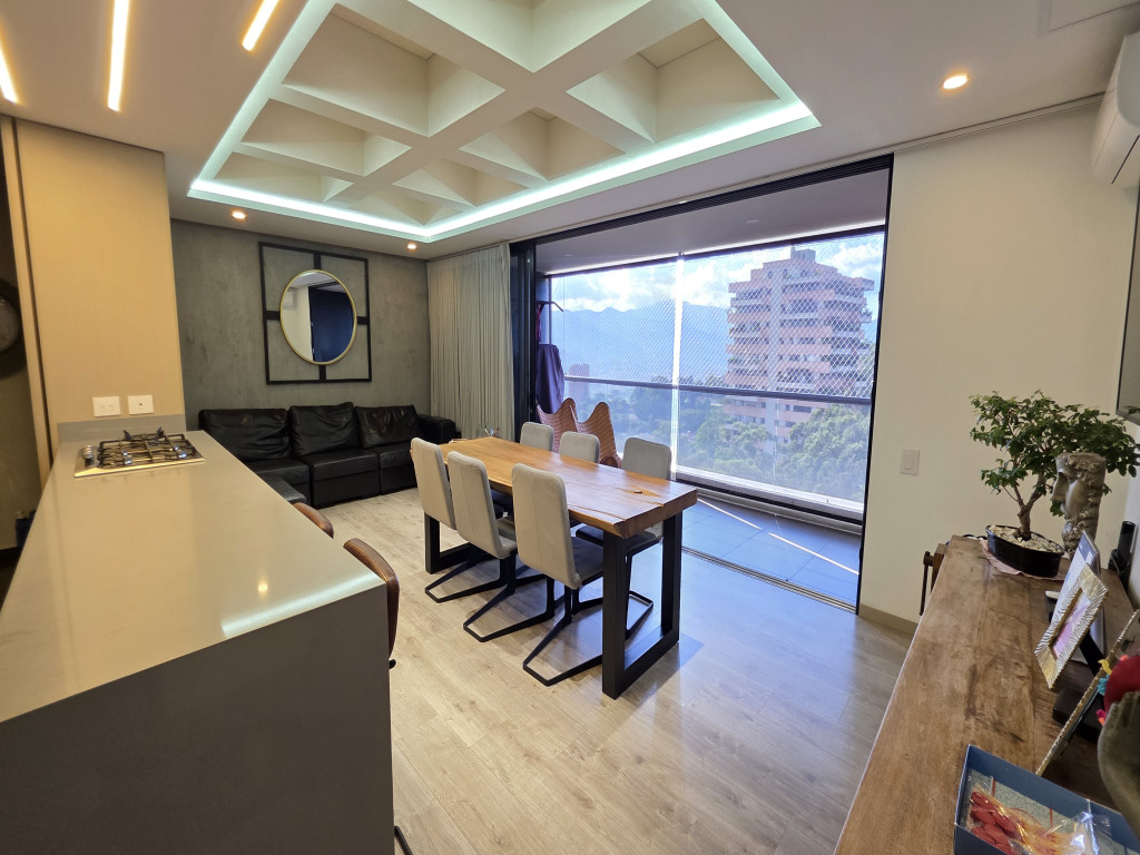 Apartamento en Venta en Altos Del Poblado, Medellín — foto 1