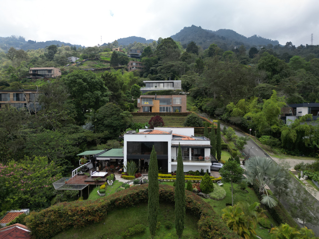Casa en Venta en Los Balsos, Medellín — foto 1