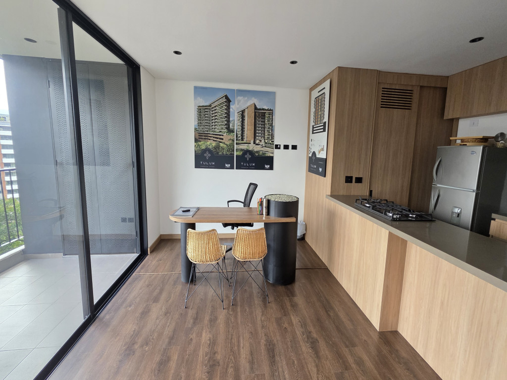 Apartamento en Venta en Loma Del Esmeraldal, Envigado — foto 1