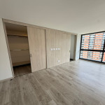 Apartamento en Venta en El Poblado, Padre Marianito, Medellín — miniatura 11