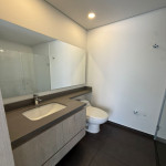Apartamento en Venta en El Poblado, Padre Marianito, Medellín — miniatura 23