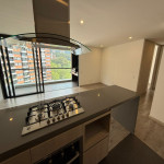 Apartamento en Venta en El Poblado, Padre Marianito, Medellín — miniatura 4