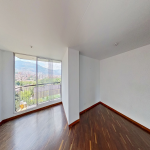 Apartamento en Venta en Loma de los Bernal, Medellín — miniatura 4