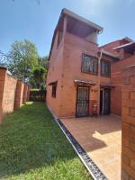 Casa en venta en SURAMERICA, Itagüí