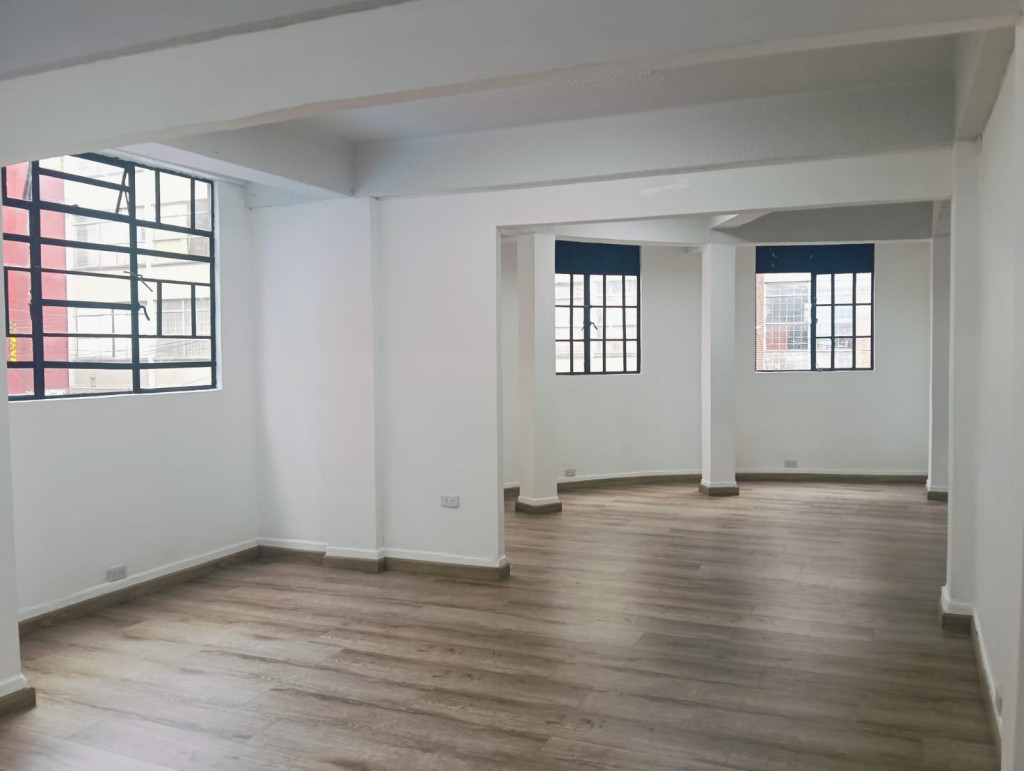 Local En Arriendo - La Veracruz, Bogotá