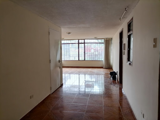 Apartamento En Arriendo - Campin, Bogotá