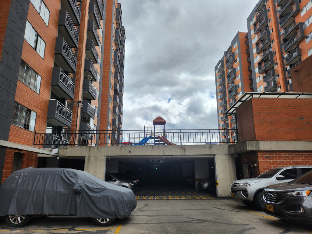 Apartamento En Arriendo - Castilla, Bogotá