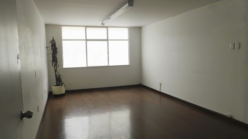 Edificio En Arriendo - Marly, Bogotá