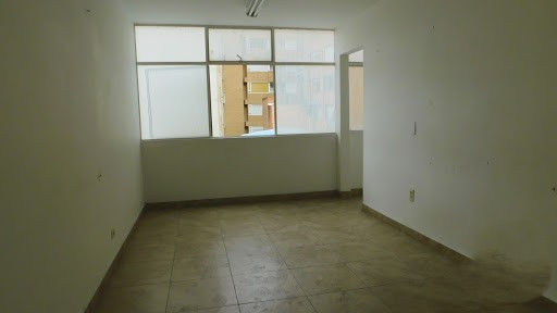 Edificio En Arriendo - Marly, Bogotá