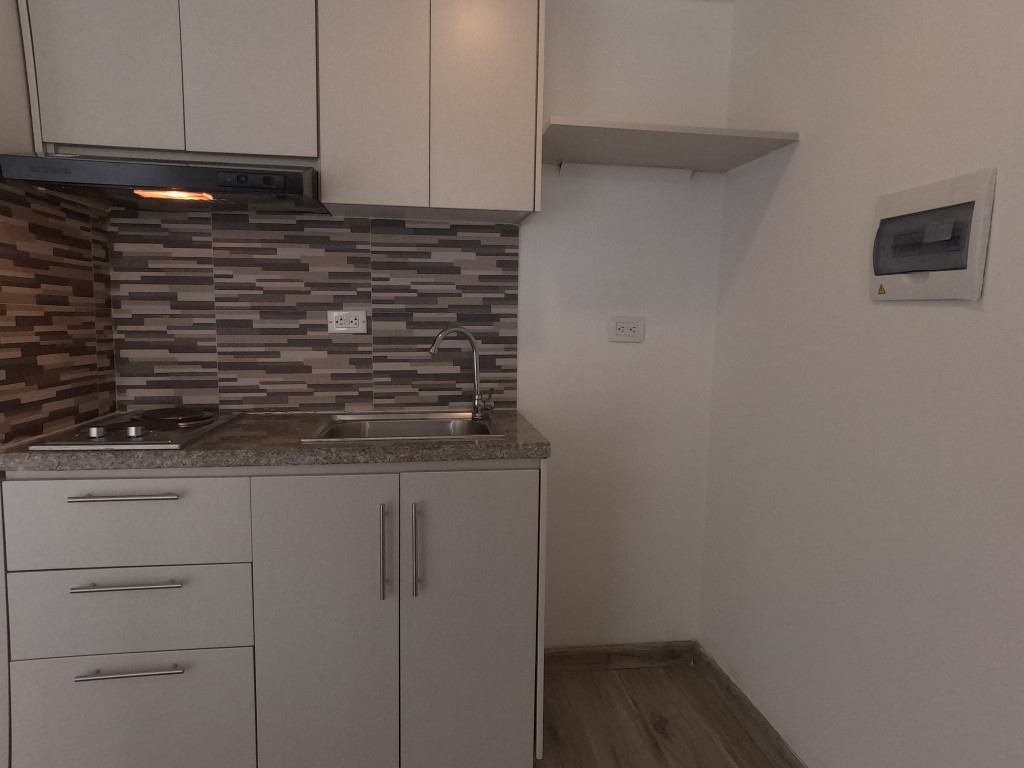 Apartaestudio En Arriendo - Gran América, Bogotá