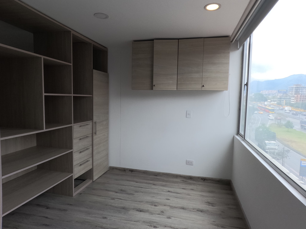 Apartaestudio En Arriendo - Gran América, Bogotá