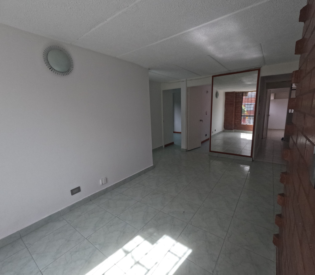 Apartamento En Arriendo - Villas De Granada, Bogotá