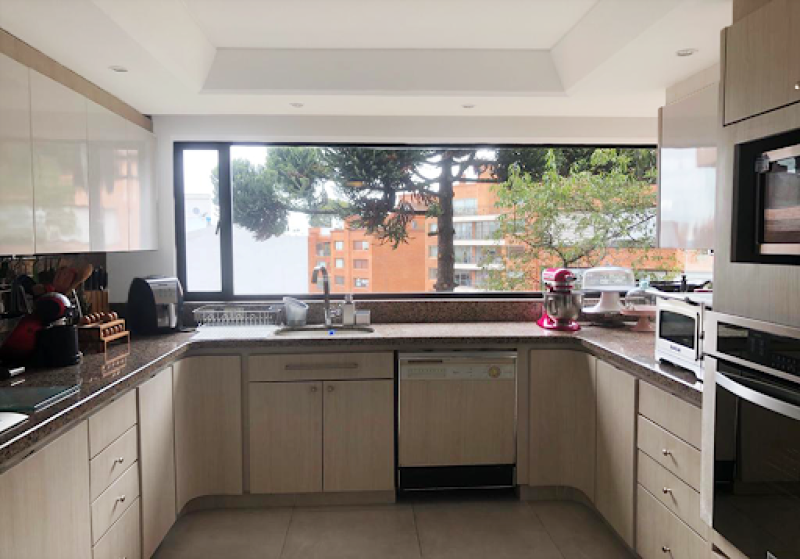 Apartamento En Venta - Los Rosales, Bogotá