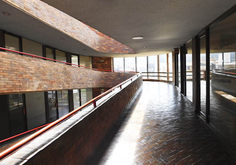 Oficina En Venta - Unicentro, Bogotá