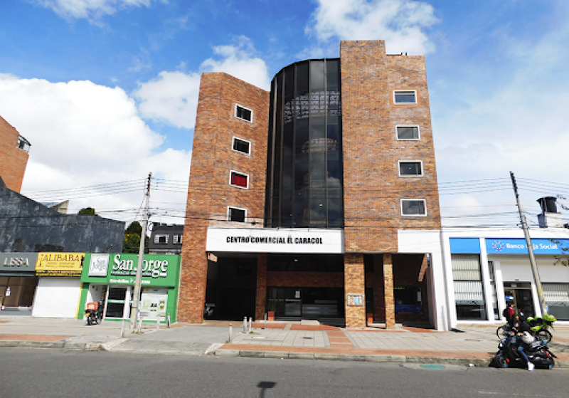 Oficina En Venta - Unicentro, Bogotá