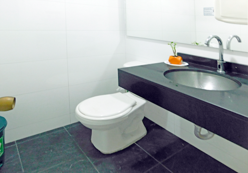 Local En Arriendo - Chicó Reservado, Bogotá