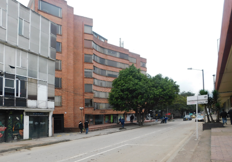 Oficina En Venta - Heroes, Bogotá