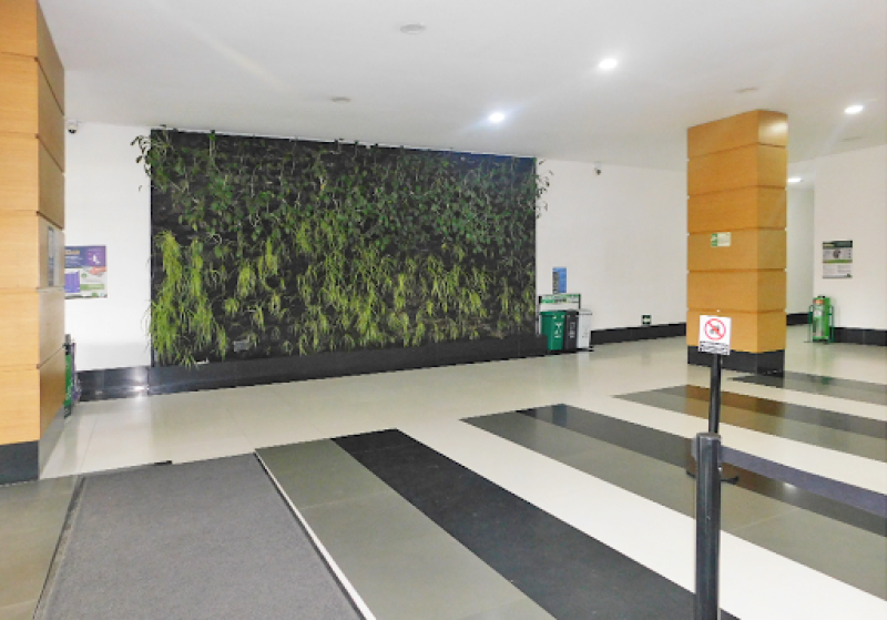 Oficina En Arriendo - Los Monjes, Bogotá