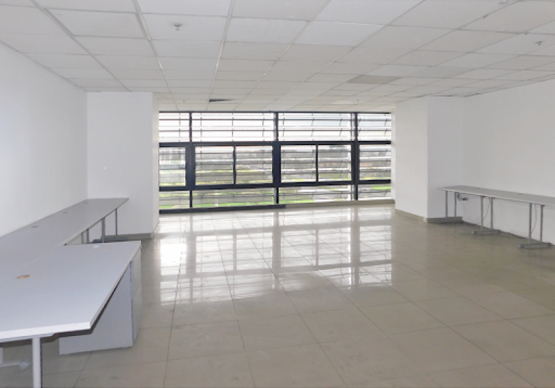 Oficina En Arriendo - Los Monjes, Bogotá