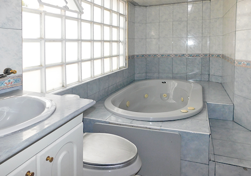 Casas Con Local En Venta - Chapinero Alto, Bogotá