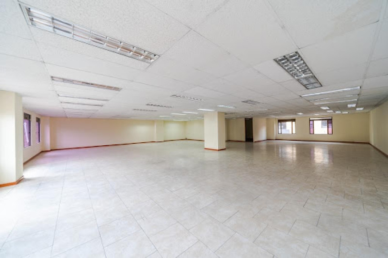 Oficina En Arriendo - San Patricio, Bogotá