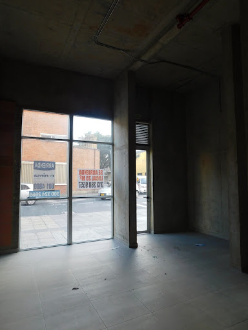 Local En Arriendo - Ricaurte, Bogotá