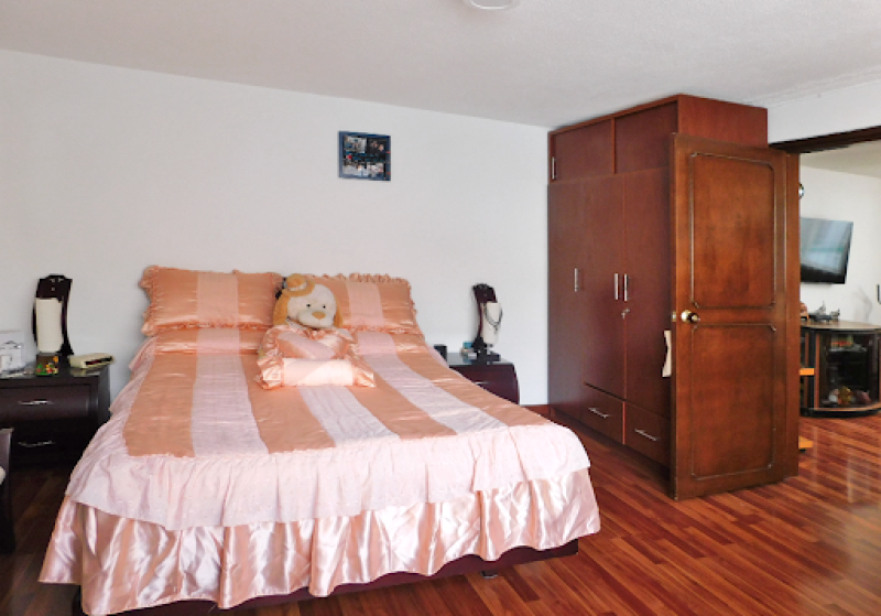 Casa En Venta - La Serafina, Bogotá