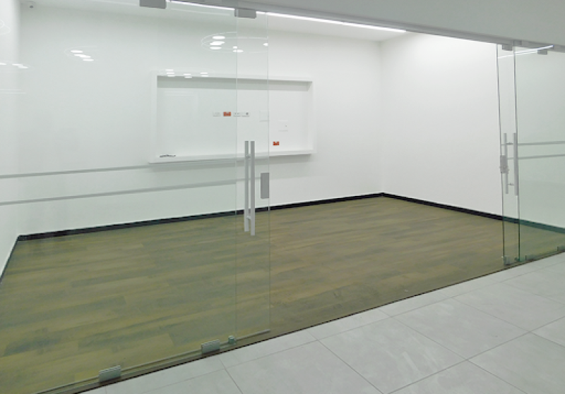 Local En Arriendo - Cc Paseo Villa Del Rio, Bogotá