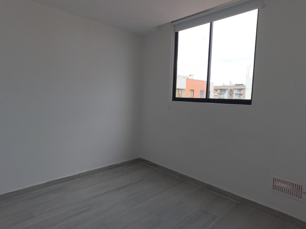 Apartamento En Arriendo - Ciudad La Salle, Bogotá