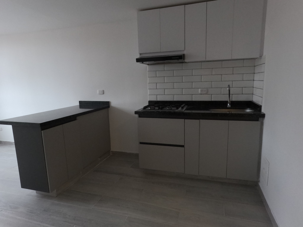 Apartamento En Arriendo - Ciudad La Salle, Bogotá