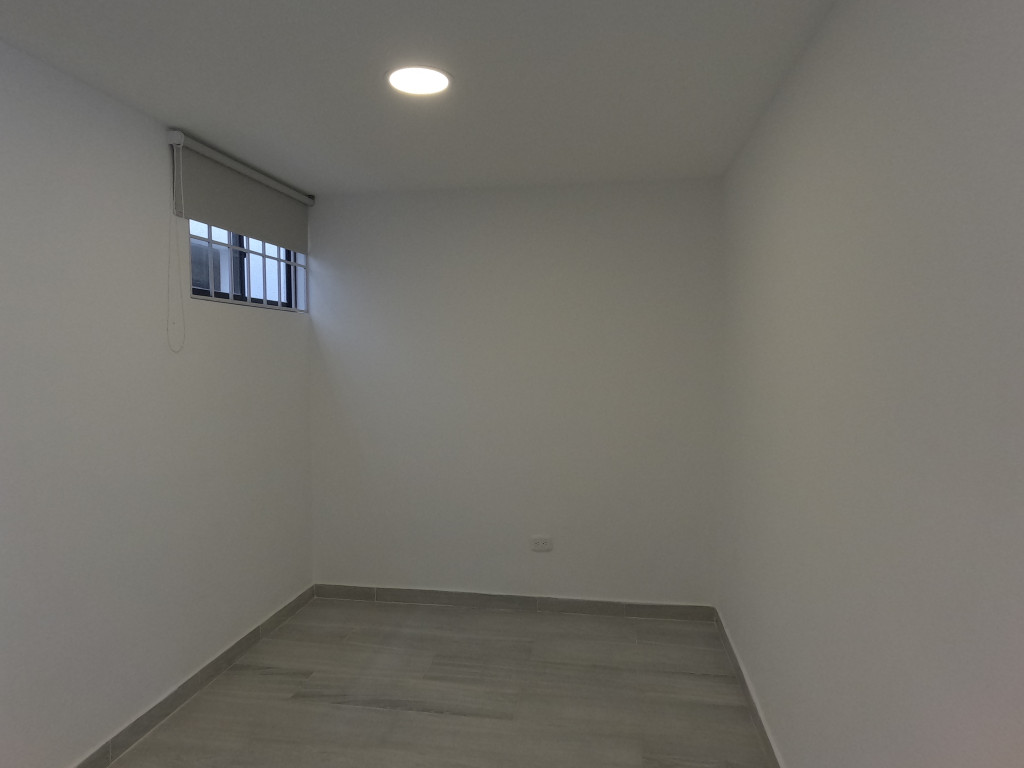 Apartamento En Arriendo - Ciudad La Salle, Bogotá