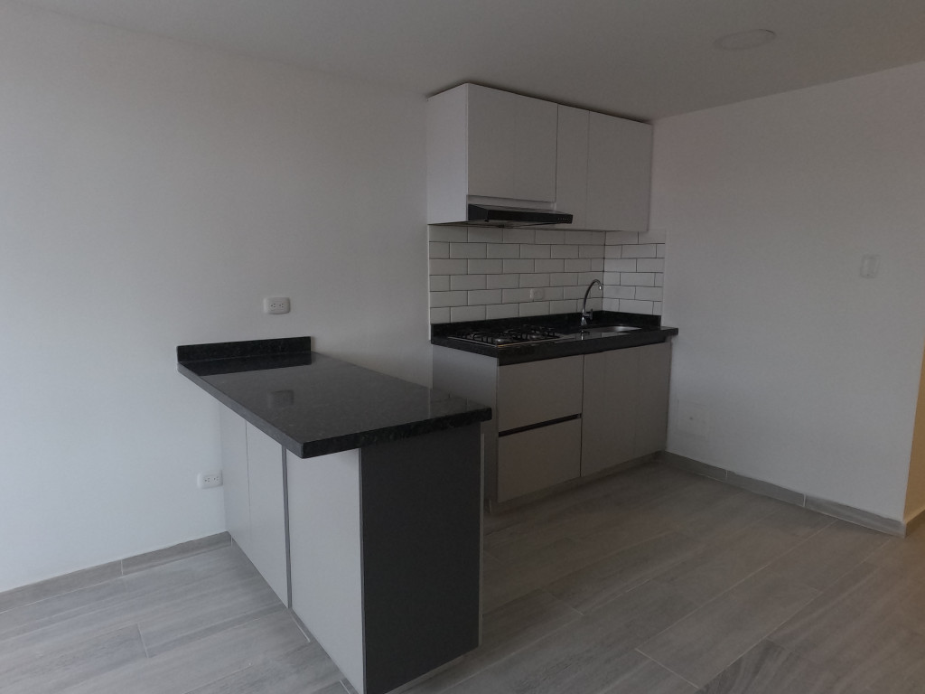 Apartamento En Arriendo - Ciudad La Salle, Bogotá