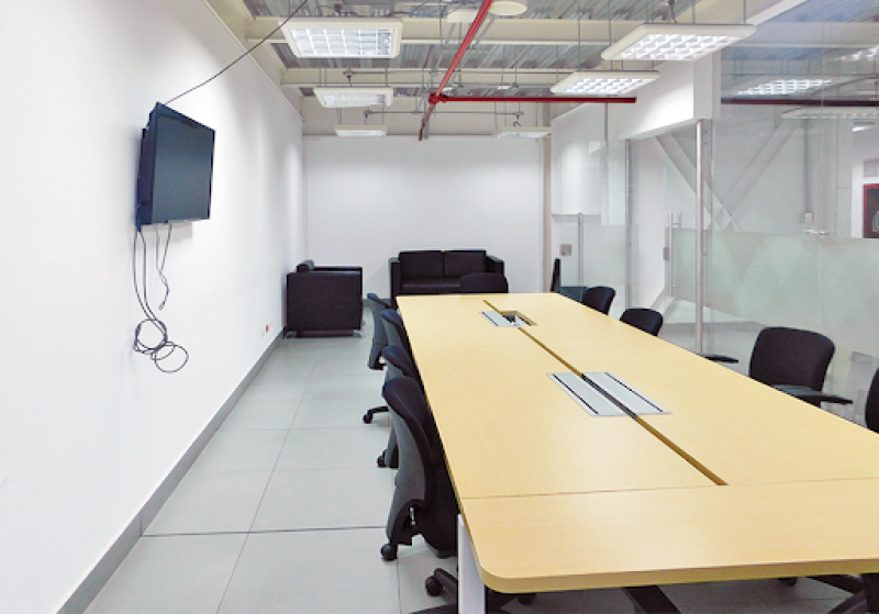 Oficina En Arriendo - La Castellana, Bogotá