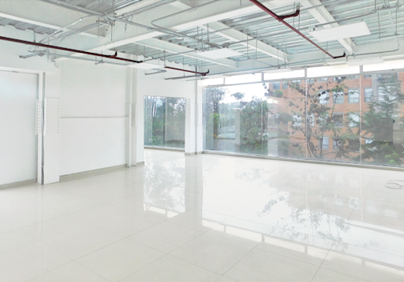 Oficina En Arriendo - La Castellana, Bogotá