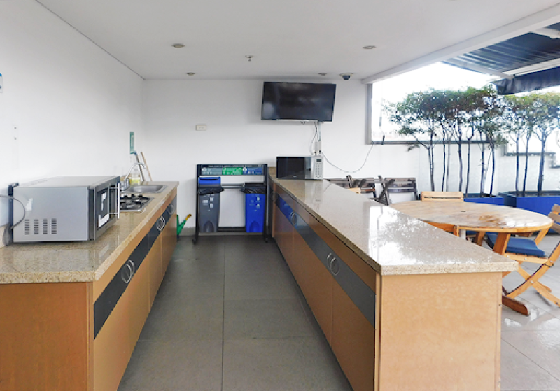 Oficina En Arriendo - La Castellana, Bogotá