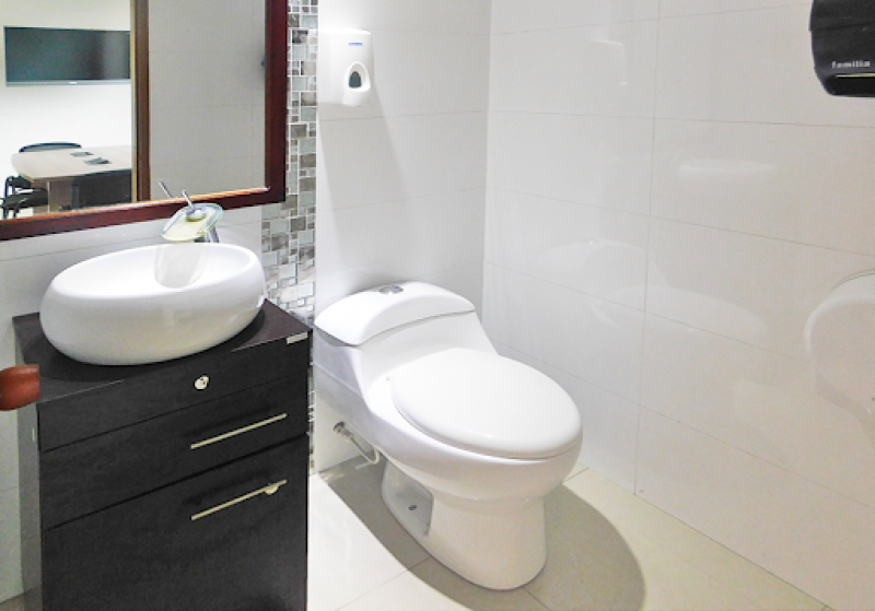 Oficina En Arriendo - La Castellana, Bogotá