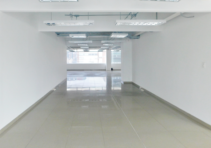 Oficina En Arriendo - La Castellana, Bogotá
