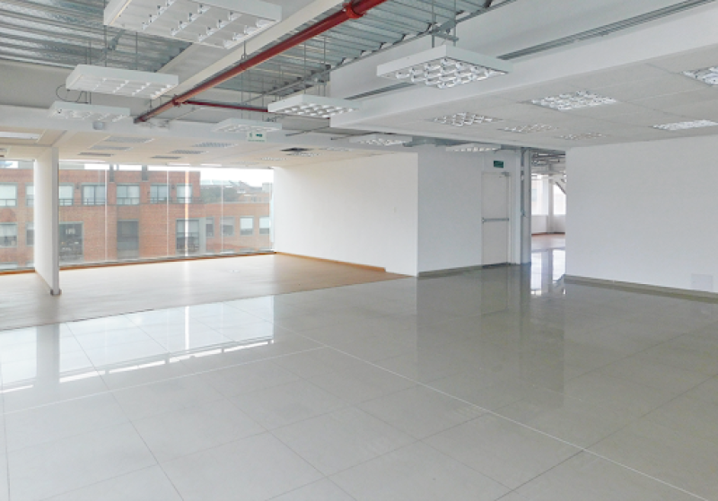 Oficina En Arriendo - La Castellana, Bogotá